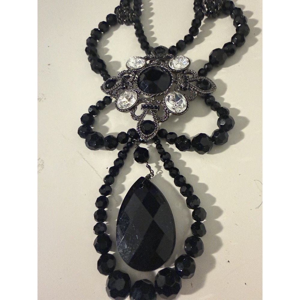 WHBM Black Crystal Statement Necklace Gothic Glam Y2K Rhinestone Beaded Pendant